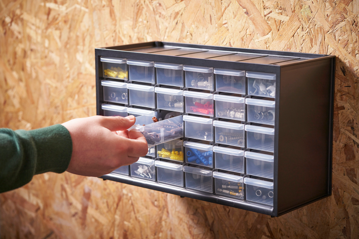 Organizador de taller con 30 cajones, armario STANLEY OPP de 365x225 mm.