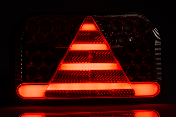 Piloto trasero FRISTOM FT-170 LED 6 funciones derecho