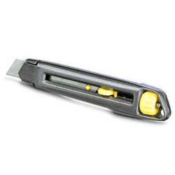 Navaja STANLEY Interlock de 18 mm con hoja desprendible