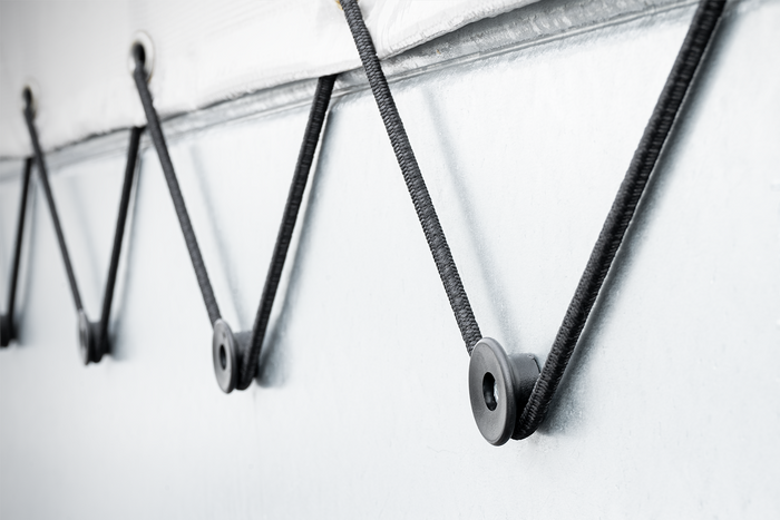 Rodillo para el montaje de la lona