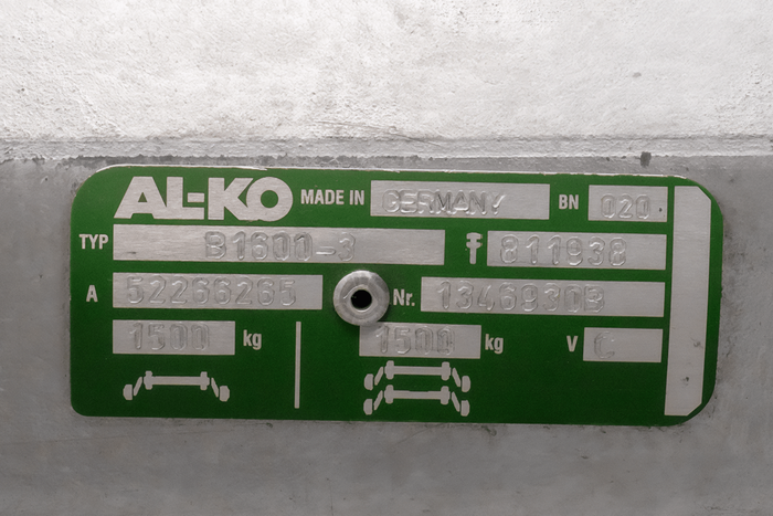 AL-KO COMPACT eje frenado para remolque / grúa 1500kg 1300mm 1750mm 5x112