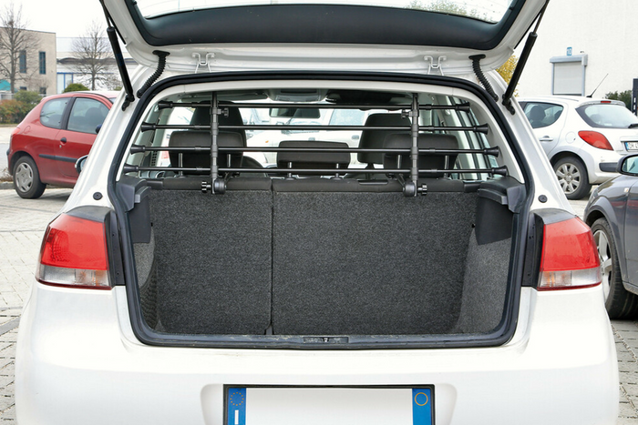 Mampara de maletero LAMP GRG-9 Barrera compacta para perros y equipaje 85-140cm