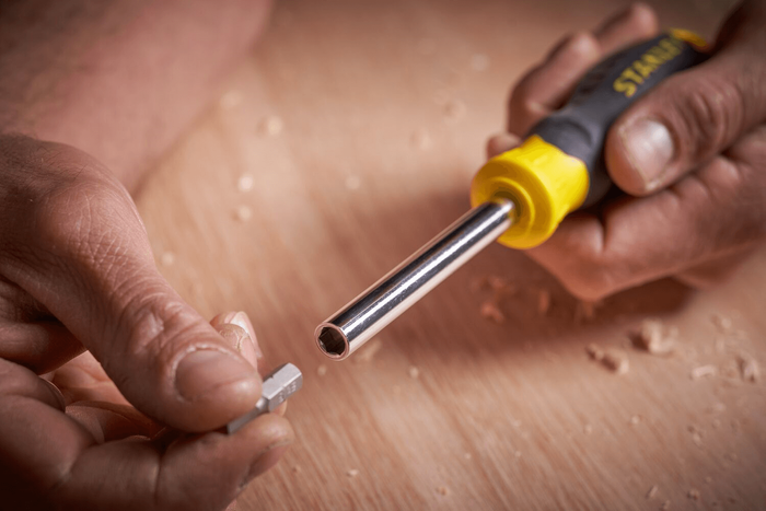 Destornillador STANLEY MULTIBIT de 34 piezas con juego de puntas