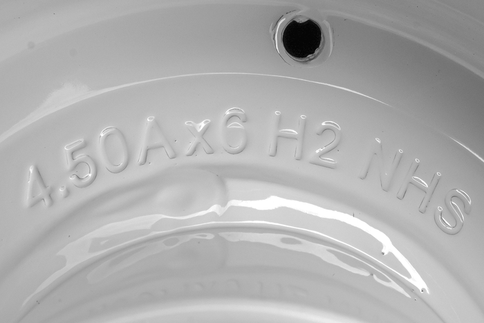 Llanta KENDA 15x6.00-6 con aro STARCO 4.5Ax6H2 3x98