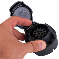 Toma de remolque KAMAR de 13 pines