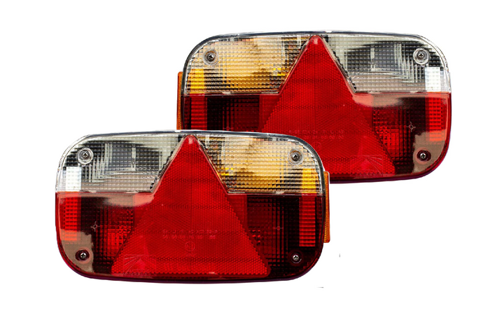 Luces traseras ASPÖCK Multipoint III con base de bayoneta de 5 pines y 7 funciones (izquierda y derecha).