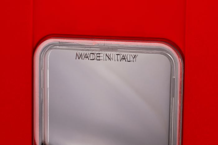 Caja extintor 6kg DAKEN 82170 REGON 620x335x240mm rojo