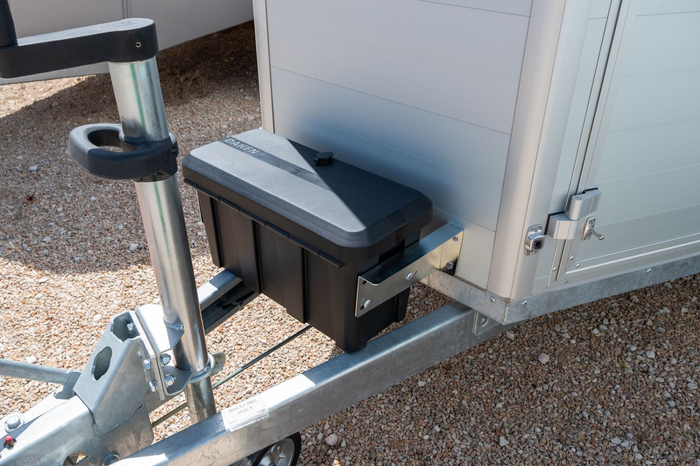 DAKEN 82210 Caja de herramientas BLACKIT LITE 550x255x310mm 24l