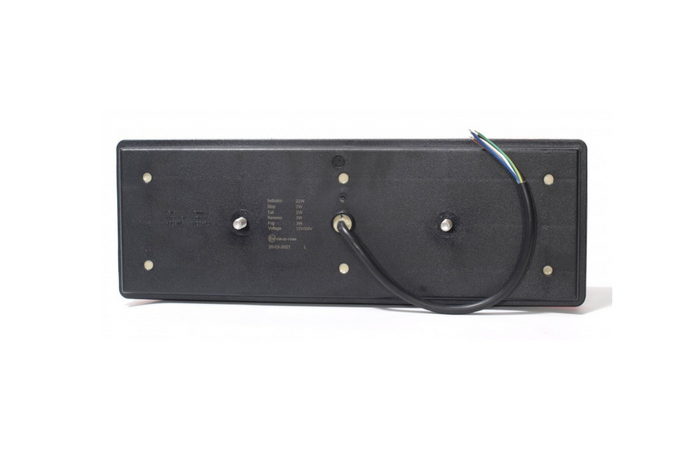 Luz trasera LED KAMAR L1829 6 funciones derecha