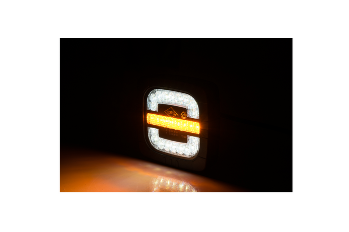 Faro delantero LED HORPOL ROCA LZD 2806 de 2 funciones, universal, con soporte.