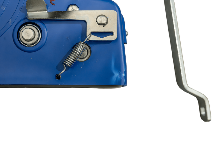 OUTLET Cabrestante manual para remolque KNOTT de 1150 kg con correa