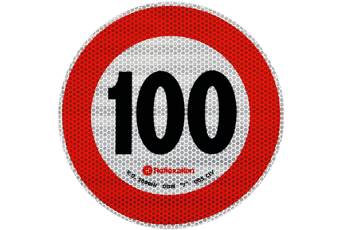 Etiqueta de límite de velocidad de 100 km / h