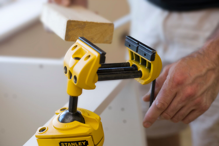 Tornillo de banco para modelado STANLEY MAXSTEEL 1-83-069