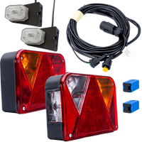 Juego de luces: luces traseras DOBPLAST DPT35 + luces de posición laterales ASPÖCK FLEXIPOINT I + arnés MANTES 4,5 m 7PIN