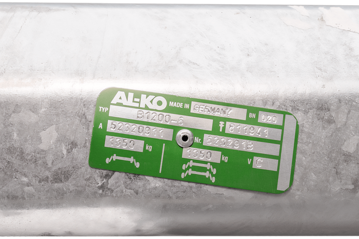 AL-KO COMPACT eje frenado para remolque / grúa 1350kg 1200mm 1650mm 5x112