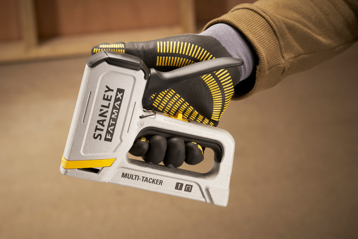 Grapadora/clavadora 2 en 1 STANLEY FATMAX FMHT70443-0
