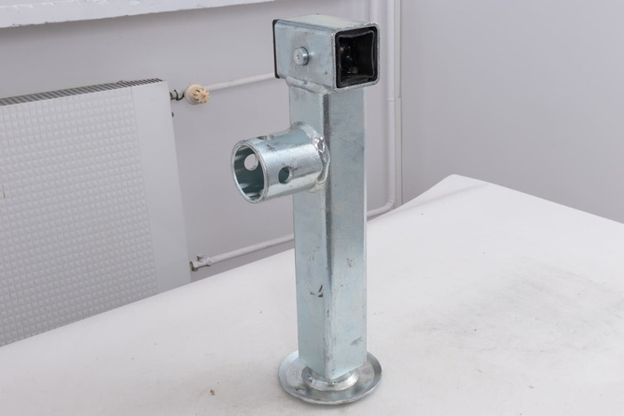 Soporte de manivela extensible OUTLET WINTERHOFF para remolque de 1300 kg