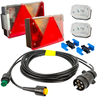 Juego de luces: luces traseras ASPÖCK + luces de posición laterales ASPÖCK + arnés MANTES 4,5 m 7PIN + conectores rápidos