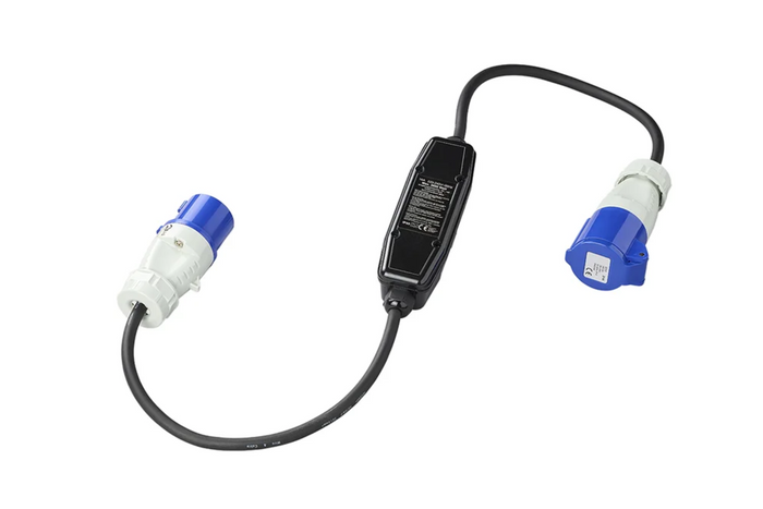 Cable adaptador ProPlus 373589 CEE con interruptor diferencial de 120 cm