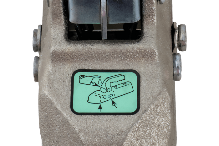 Enganche de bola KNOTT K27-A para remolque de 2700 kg con barra de tiro tubular de 50 mm, hierro fundido