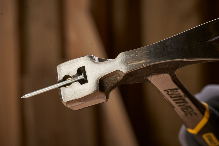 Martillo de carpintero STANLEY Antivibe 1-51-937